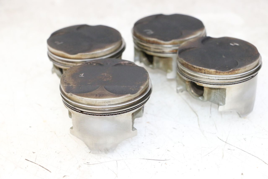 photo de ENGINE CRANKCASE HONDA CBR RR FIREBLADE 900 (1992 - 1994) - Markings and original references