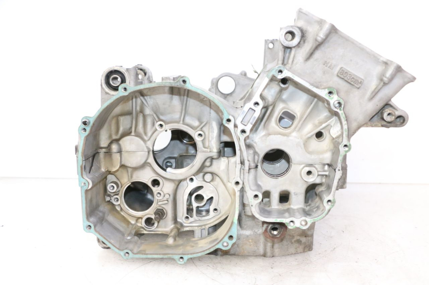 photo de ENGINE CRANKCASE HONDA CBR RR FIREBLADE 900 (1992 - 1994) - Technical close-up