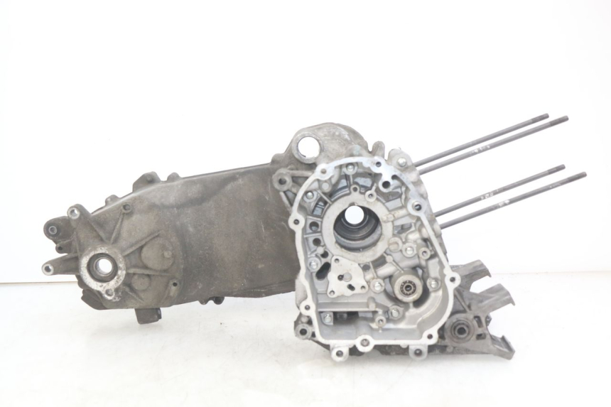 photo de ENGINE LOWER CASING PEUGEOT CITYSTAR 125 (2011 - 2017) - Supplementary product photo
