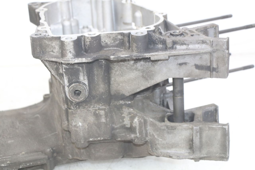 photo de ENGINE LOWER CASING PEUGEOT CITYSTAR 125 (2011 - 2017) - Zoom on usage condition