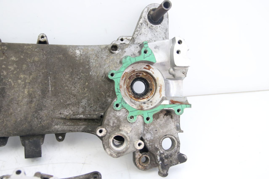 photo de ENGINE CRANKCASE PEUGEOT CITYSTAR 50 (2013 - 2017) - Additional view of the item