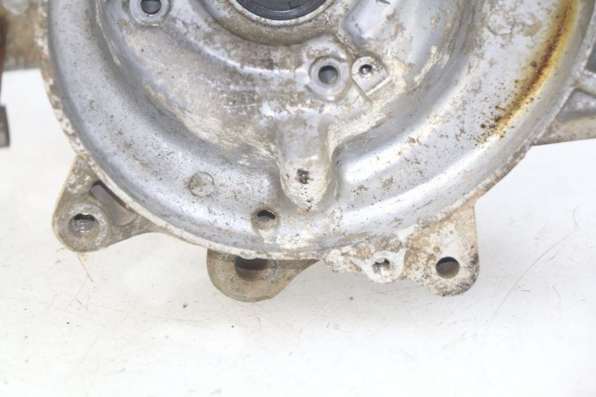 photo de ENGINE LOWER CASING SUZUKI CP 80 (1985 - 1996) - Surface and material condition