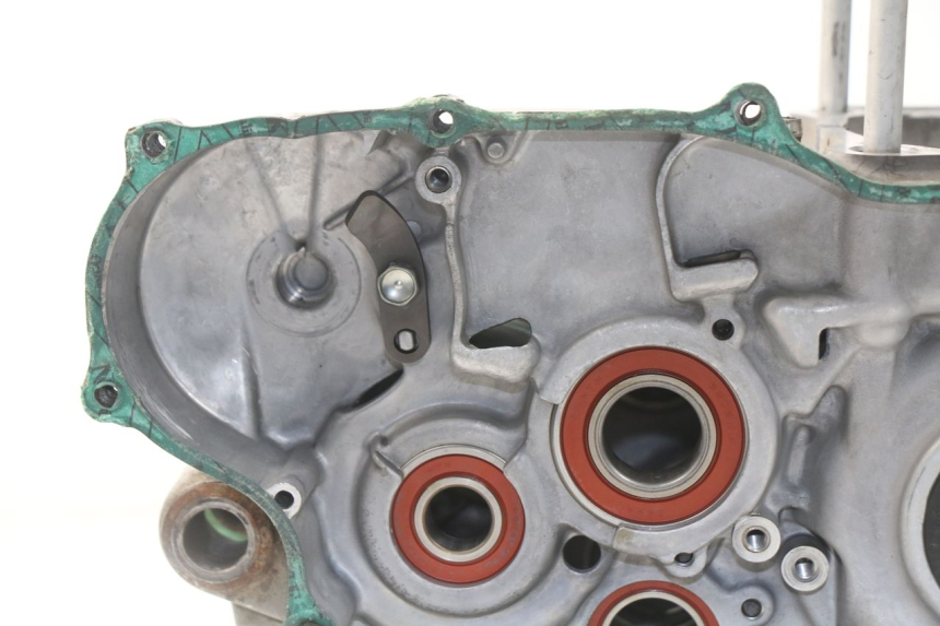 photo de ENGINE CRANKCASE HONDA CRF CR-F 450 (2001 - 2005) - Component zoom