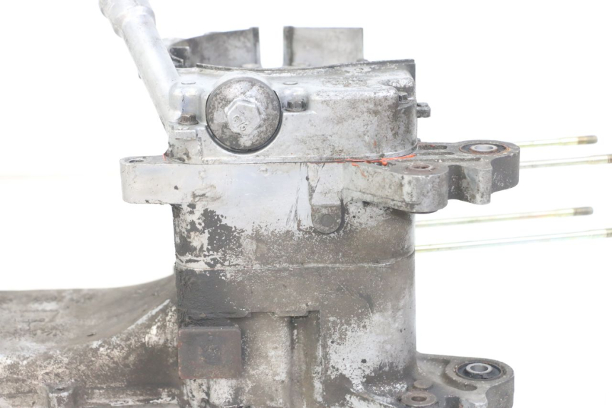 photo de ENGINE BOTTOM CASE KYMCO DINK 4T 50 (2007 - 2018) - Component zoom