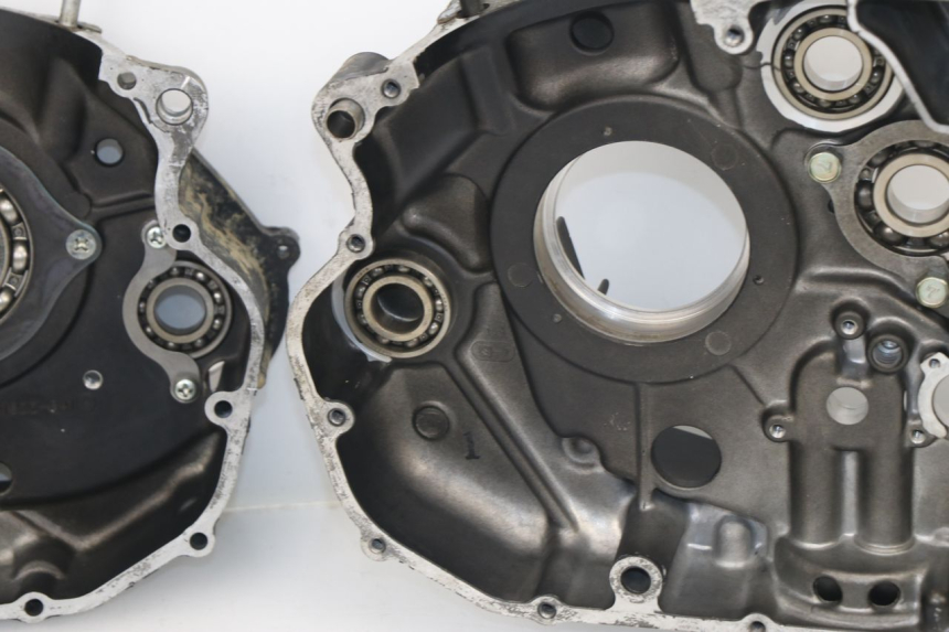 photo de ENGINE CRANKCASE SUZUKI DR DJEBEL 600 (1985 - 1990) - Markings and original references