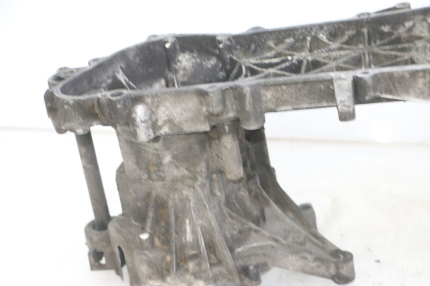 photo de ENGINE LOWER CASING PEUGEOT ELYSTAR 50 (2002 - 2014) - Additional view of the item