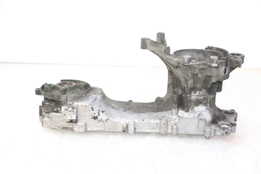 photo de ENGINE LOWER CASING PEUGEOT ELYSTAR 50 (2002 - 2014) - Surface and material condition