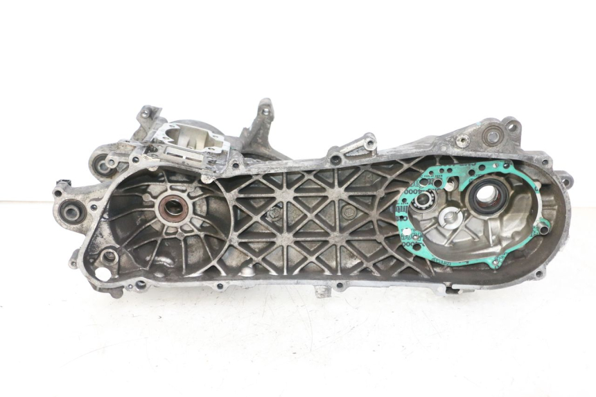 photo de ENGINE LOWER CASING PEUGEOT ELYSTAR 50 (2002 - 2014) - Main view