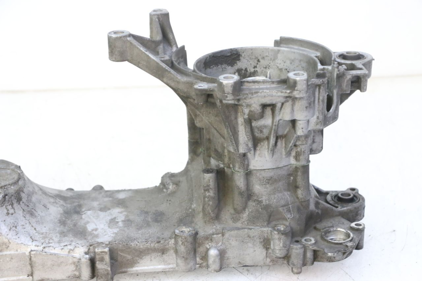 photo de ENGINE LOWER CASING PEUGEOT ELYSTAR 50 (2002 - 2014) - Technical close-up