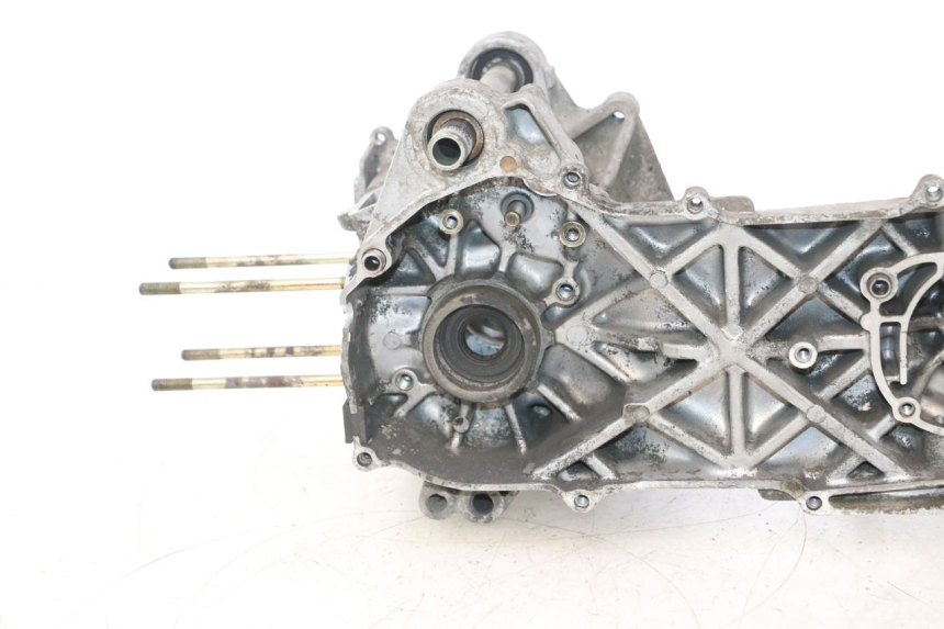 photo de ENGINE CRANKCASE MBK EVOLIS 80 (1993 - 1999) - Surface and material condition