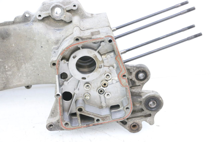 photo de ENGINE CRANKCASE JM MOTORS F45i 4T 50 (2020 - 2023) - Zoom on usage condition