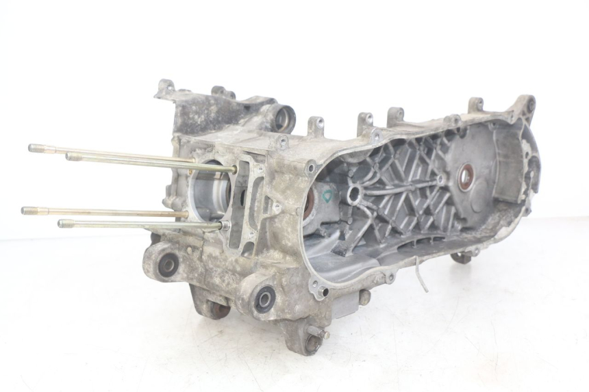 photo de ENGINE LOWER CASING SYM FIDDLE 3 III 125 (2014 - 2020) - Main view