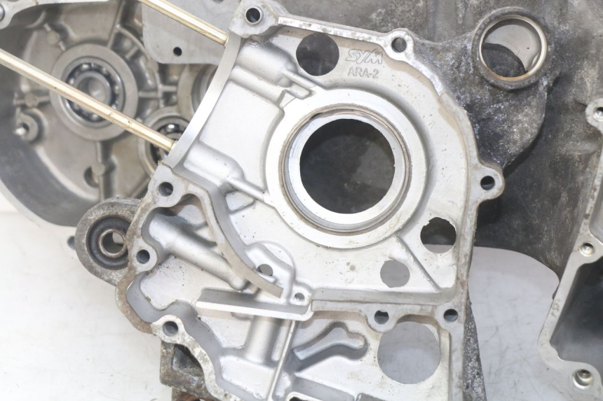 photo de ENGINE LOWER CASING SYM FIDDLE 3 III 125 (2014 - 2020) - Used quality zoom