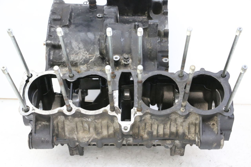 photo de ENGINE CRANKCASE YAMAHA FJ 36Y 1100 (1984 - 1985) - Technical close-up