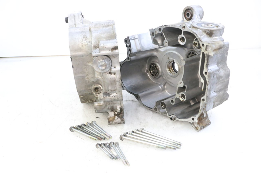 photo de ENGINE CRANKCASE HONDA FJS SILVER WING SILVERWING 400 (2005 - 2008) - Component detail