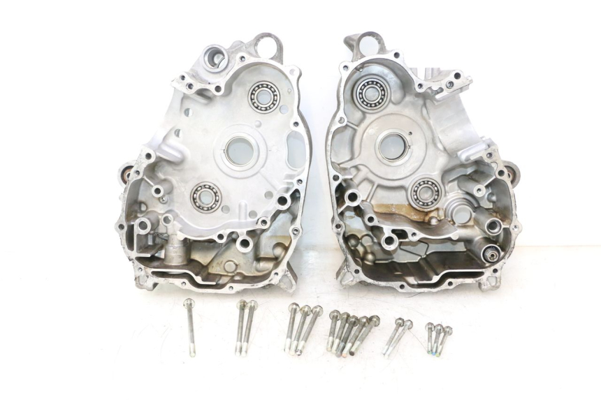 photo de ENGINE CRANKCASE HONDA FJS SILVER WING SILVERWING 400 (2005 - 2008) - Component detail