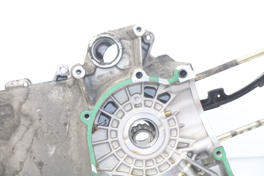 photo de ENGINE CRANKCASE PIAGGIO FLY 125 (2005 - 2012) - Surface and material condition