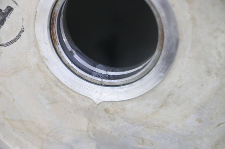 photo de ENGINE CRANKCASE HONDA FORZA ABS 300 (2013 - 2017) - Alternative angle