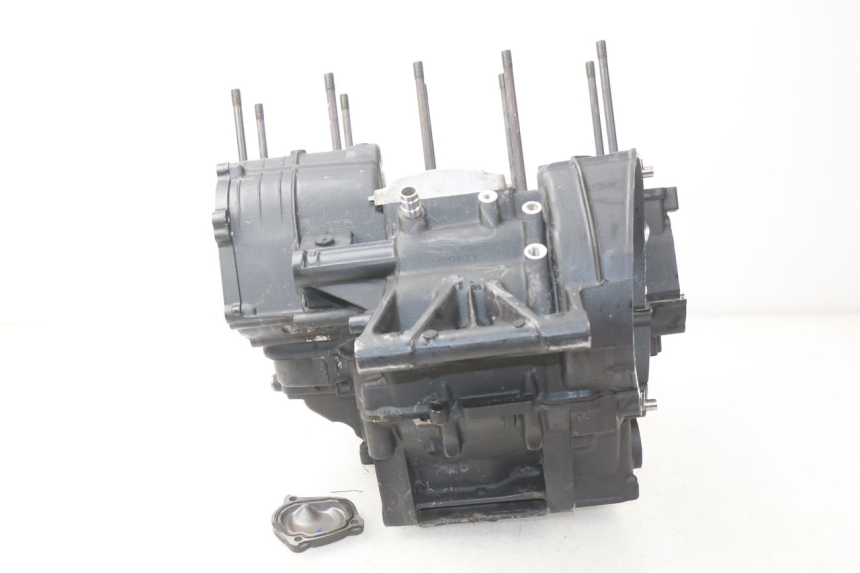 photo de ENGINE CRANKCASE YAMAHA FZ8 800 (2010 - 2016) - Surface and material condition