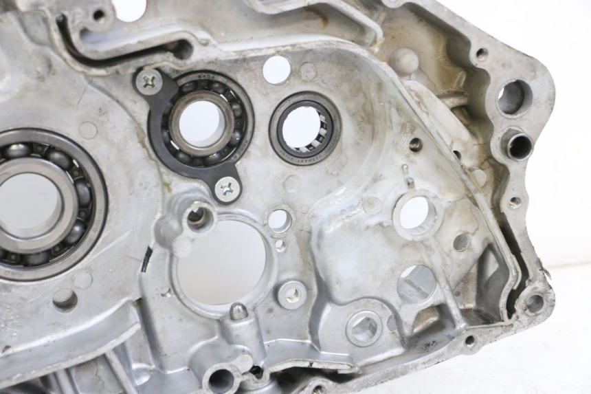 photo de ENGINE CRANKCASE HYOSUNG GF 125 (2001 - 2005) - Supplementary product photo