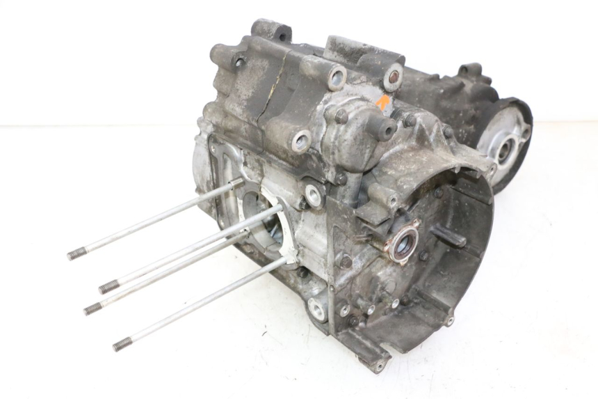 photo de ENGINE CRANKCASE DAELIM HISTORY 125 (2001 - 2002) - Alternative perspective