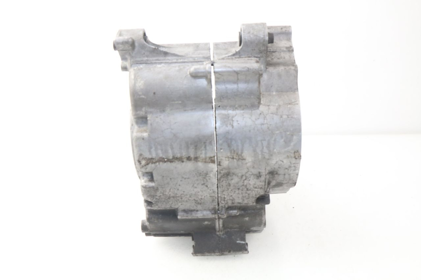 photo de ENGINE CRANKCASE HONDA FJS SILVER WING ABS 600 (2004 - 2007) - Alternative perspective