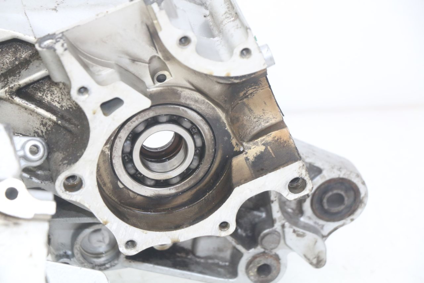 photo de ENGINE LOWER CASING SYM JET EURO X 2T 50 (2003 - 2007) - Component zoom