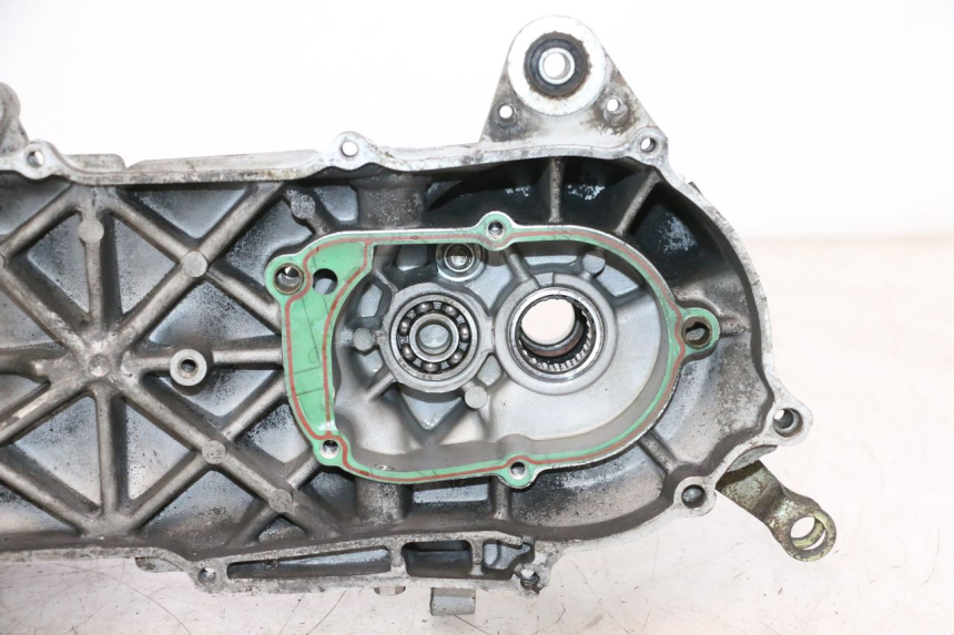 photo de ENGINE CRANKCASE RIDE JUMP 2T 50 (2012 - 2017) - Component zoom