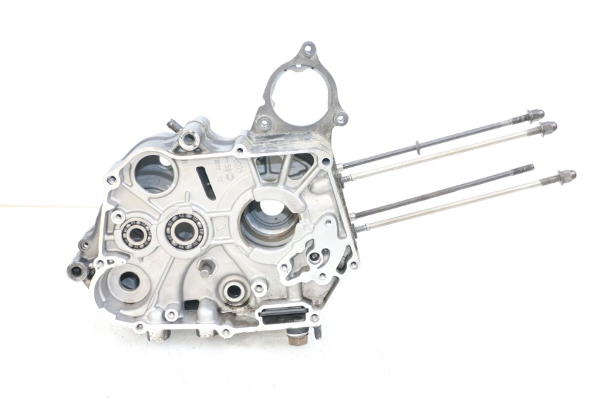 photo de ENGINE CRANKCASE KYMCO K-PW K-PIPE 50 (2012 - 2017) - Fixing points details