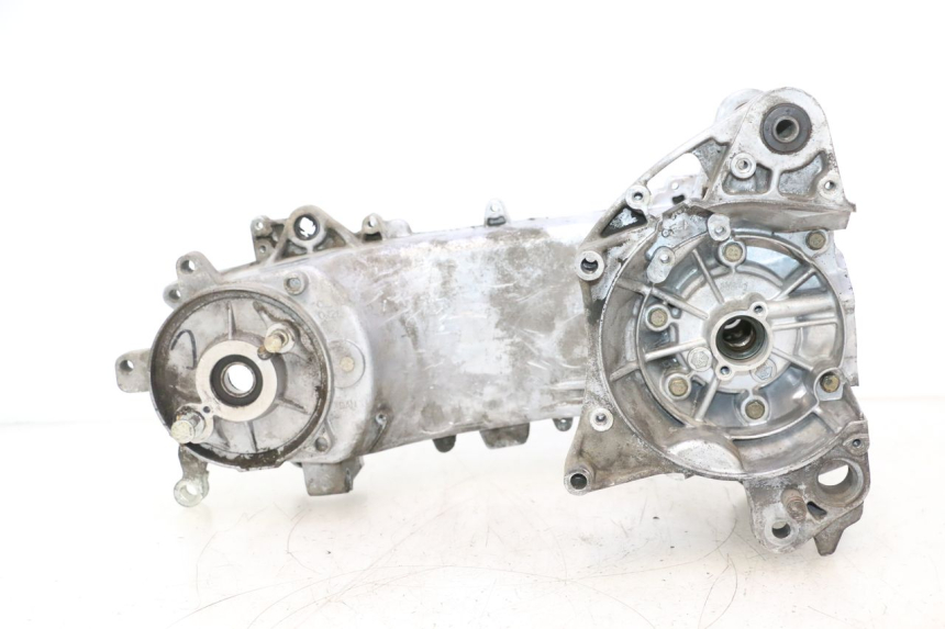 photo de ENGINE CRANKCASE PEUGEOT KISBEE 2T 50 (2010 - 2017) - Supplementary product photo