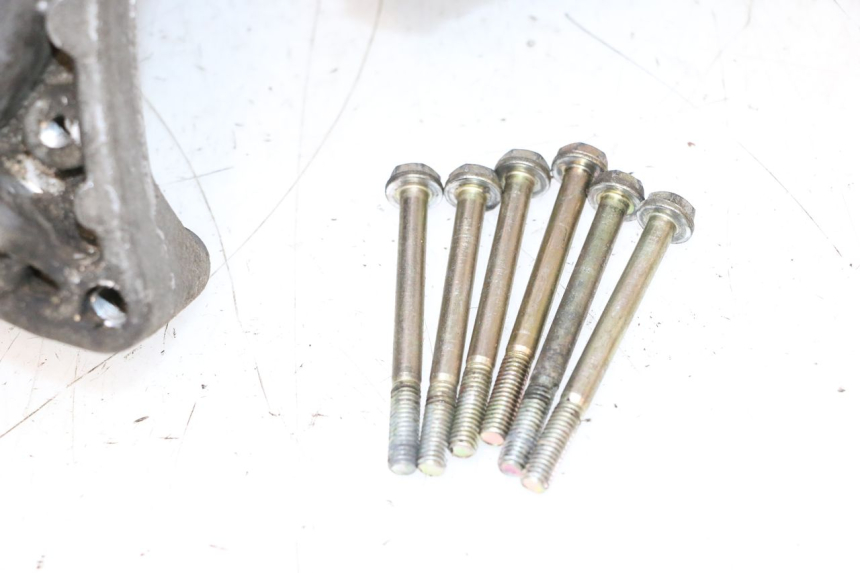 photo de ENGINE CRANKCASE PEUGEOT KISBEE 2T 50 (2010 - 2017) - Detailed visual inspection