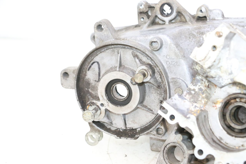 photo de ENGINE CRANKCASE PEUGEOT KISBEE 2T 50 (2010 - 2017) - Alternative perspective