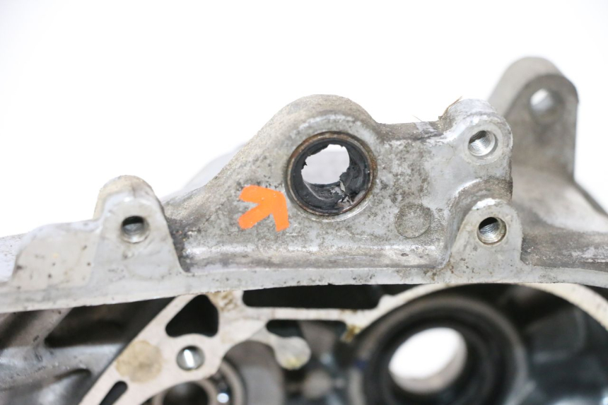 photo de ENGINE CRANKCASE PEUGEOT KISBEE 2T 50 (2010 - 2017) - Checked used part