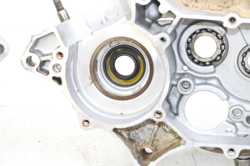 photo de ENGINE LOWER CRANKCASE KAWASAKI KX 85 (2014 - 2021) - Detailed visual inspection