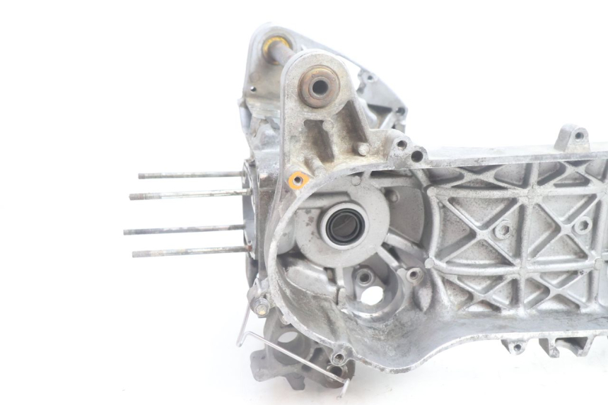 photo de ENGINE CRANKCASE PEUGEOT LUDIX BLASTER 50 (2006 - 2014) - Component detail