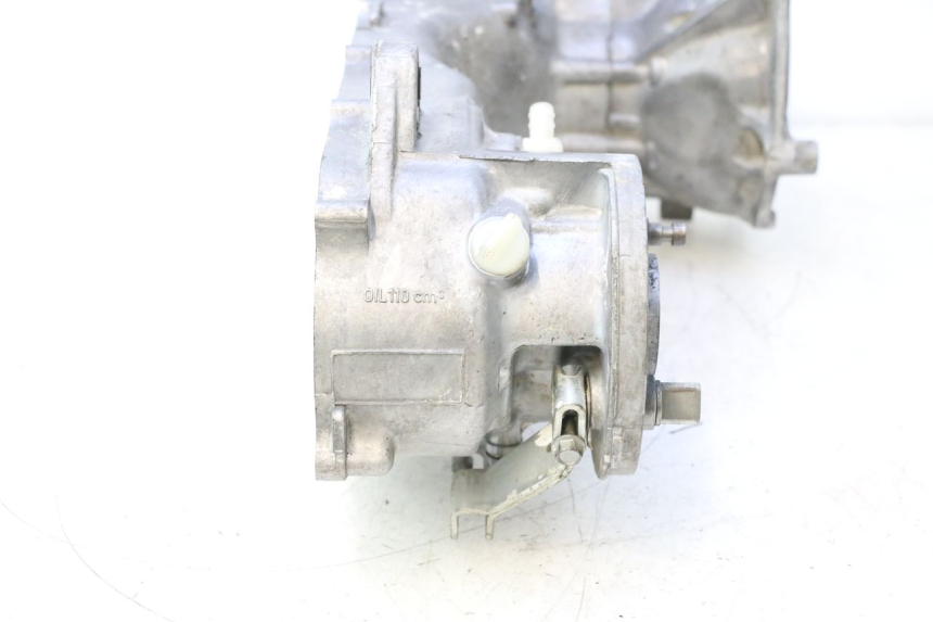 photo de ENGINE CRANKCASE MBK MACH G AC 50 (2002 - 2014) - Additional view of the item