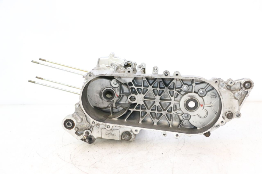 photo de ENGINE CRANKCASE SYM MIO 50 (2005 - 2010) - Main view