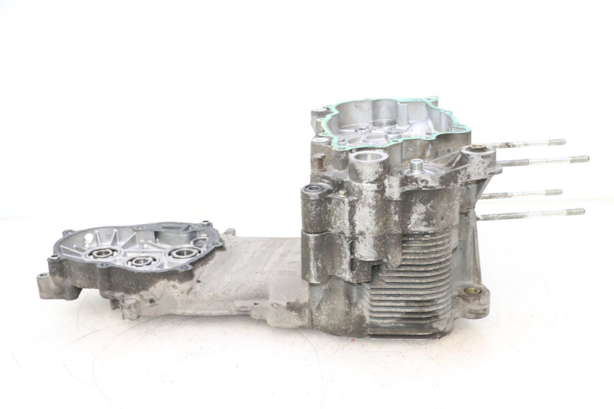photo de ENGINE CRANKCASE PIAGGIO MP3 LT 300 (2010 - 2016) - Alternative perspective