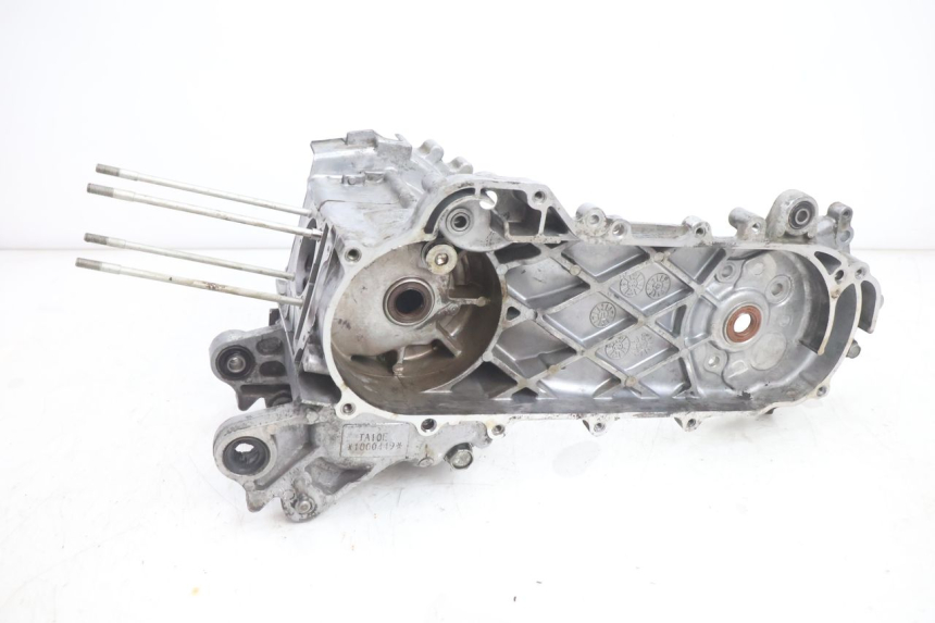 photo de ENGINE CRANKCASE KYMCO LIKE 4T 50 (2019 - 2025) - Fixing points details