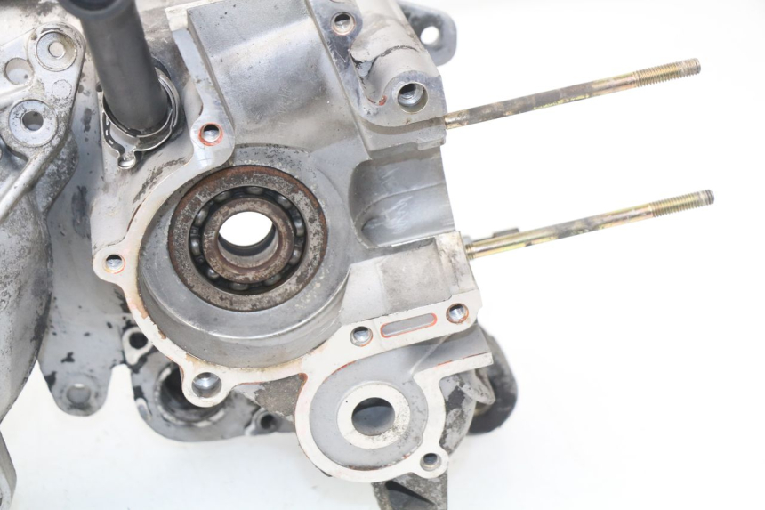 photo de ENGINE CRANKCASE PIAGGIO NEW TYPHOON 50 (2010 - 2017) - Detailed visual inspection