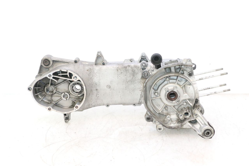 photo de ENGINE LOWER CASING PIAGGIO NEW TYPHOON 50 (2018 - 2021) - Markings and original references