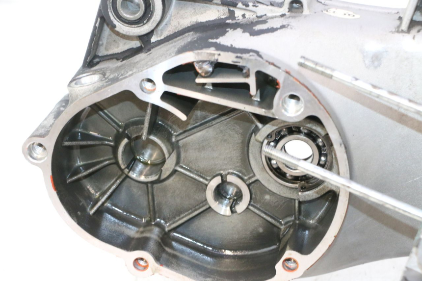 photo de ENGINE LOWER CASING PIAGGIO NEW TYPHOON 50 (2018 - 2021) - Technical close-up