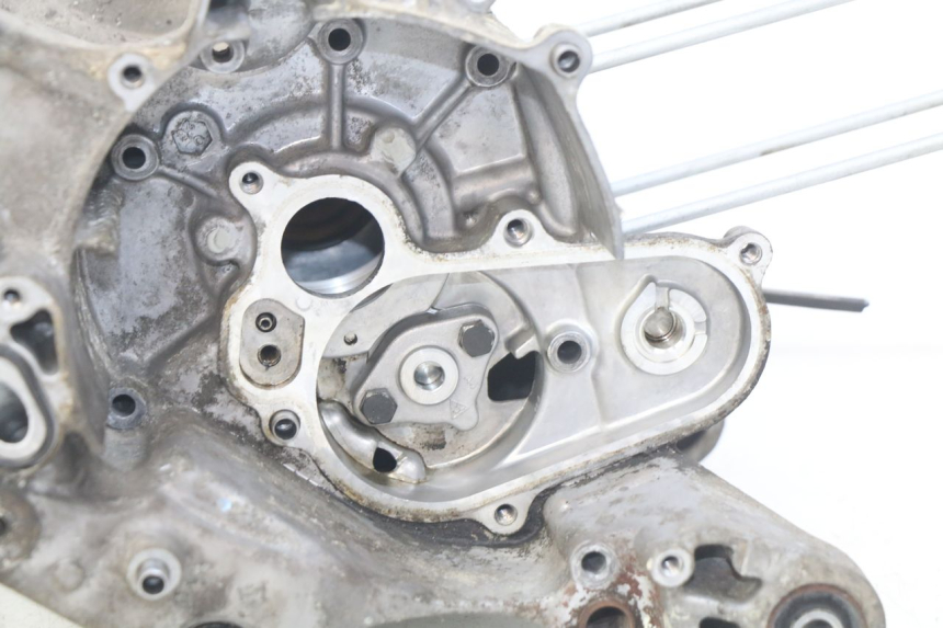 photo de ENGINE LOWER CASING HONDA NHX LEAD 110 (2008 - 2010) - Surface and material condition