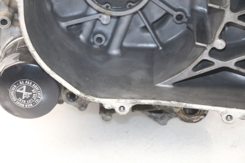 photo de ENGINE CRANKCASE HONDA NSS EX FORZA 250 (2005 - 2013) - Surface and material condition