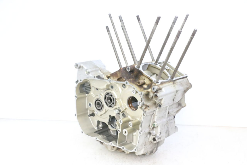 photo de ENGINE CRANKCASE HONDA NTV DEAUVILLE 650 (2001 - 2006) - Checked used part