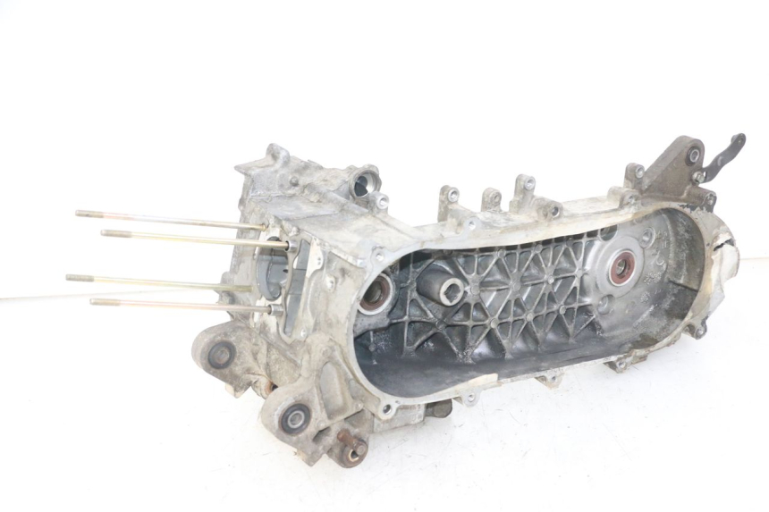 photo de ENGINE CRANKCASE SYM ORBIT 2 4T 50 (2008 - 2017) - Additional view of the item