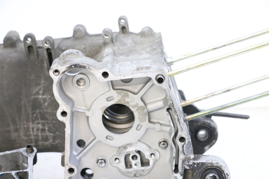 photo de ENGINE LOWER CASING SYM ORBIT III 3 4T 50 (2018 - 2021) - Used quality zoom