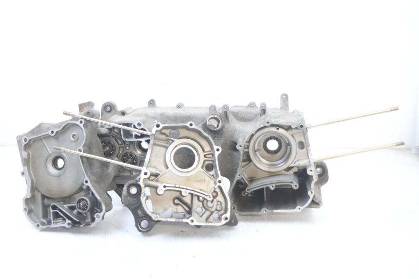 photo de ENGINE CRANKCASE PEUGEOT BELVILLE 125 (2017 - 2021) - Product overview