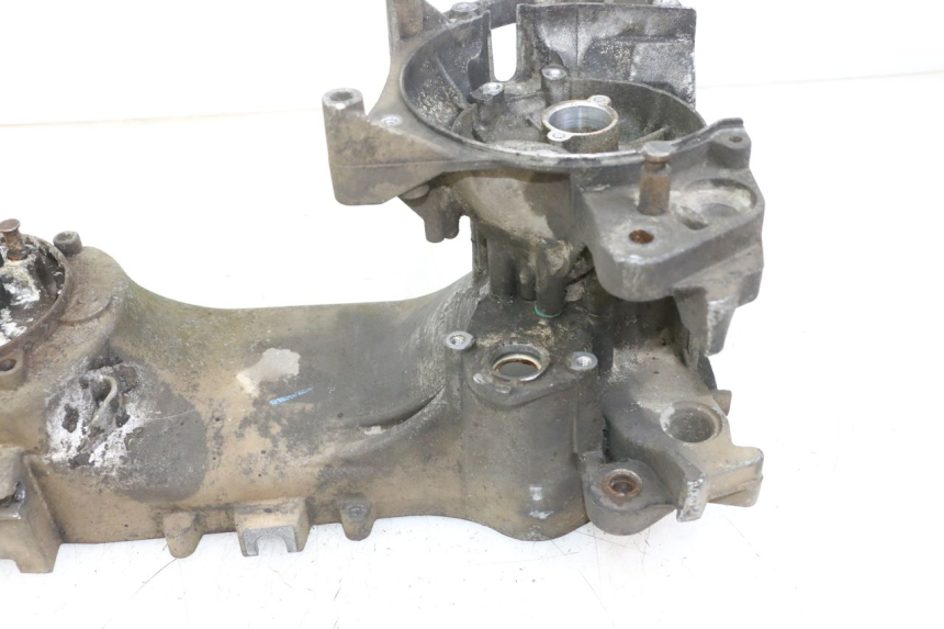 photo de ENGINE LOWER CASING PEUGEOT LUDIX 50 (2008 - 2017) - Component detail