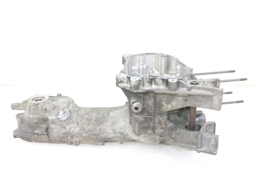 photo de ENGINE CRANKCASE PEUGEOT SATELIS 125 (2013 - 2018) - Zoom on usage condition